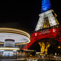 Tour Eiffel tricolore