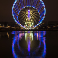 Grande roue, zooming, nocturne