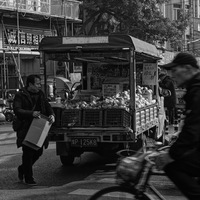Vendeur ambulant rue de Chine
