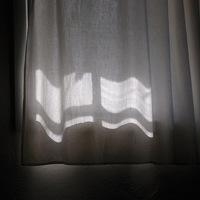 fenêtre rideau ombre